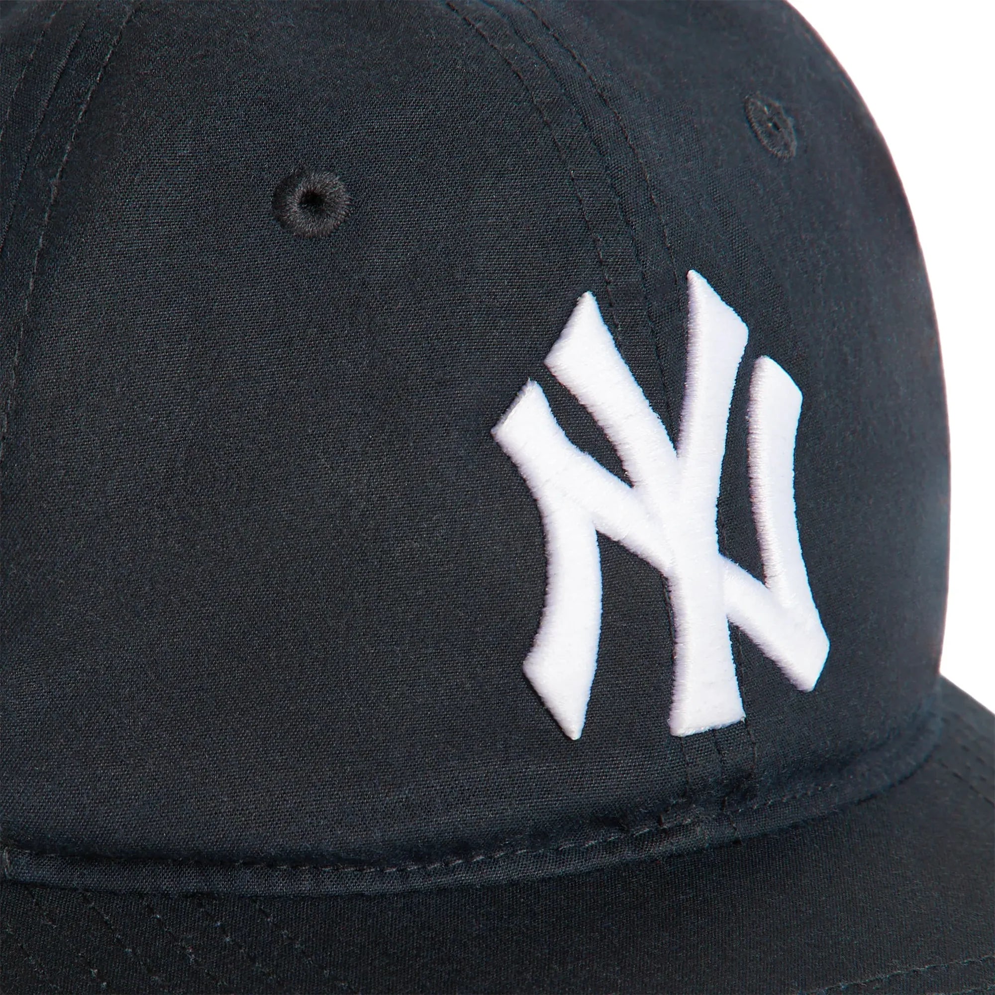 47 for the New York Yankees Dodgers Waxed Nocturnal Cotton Cap
