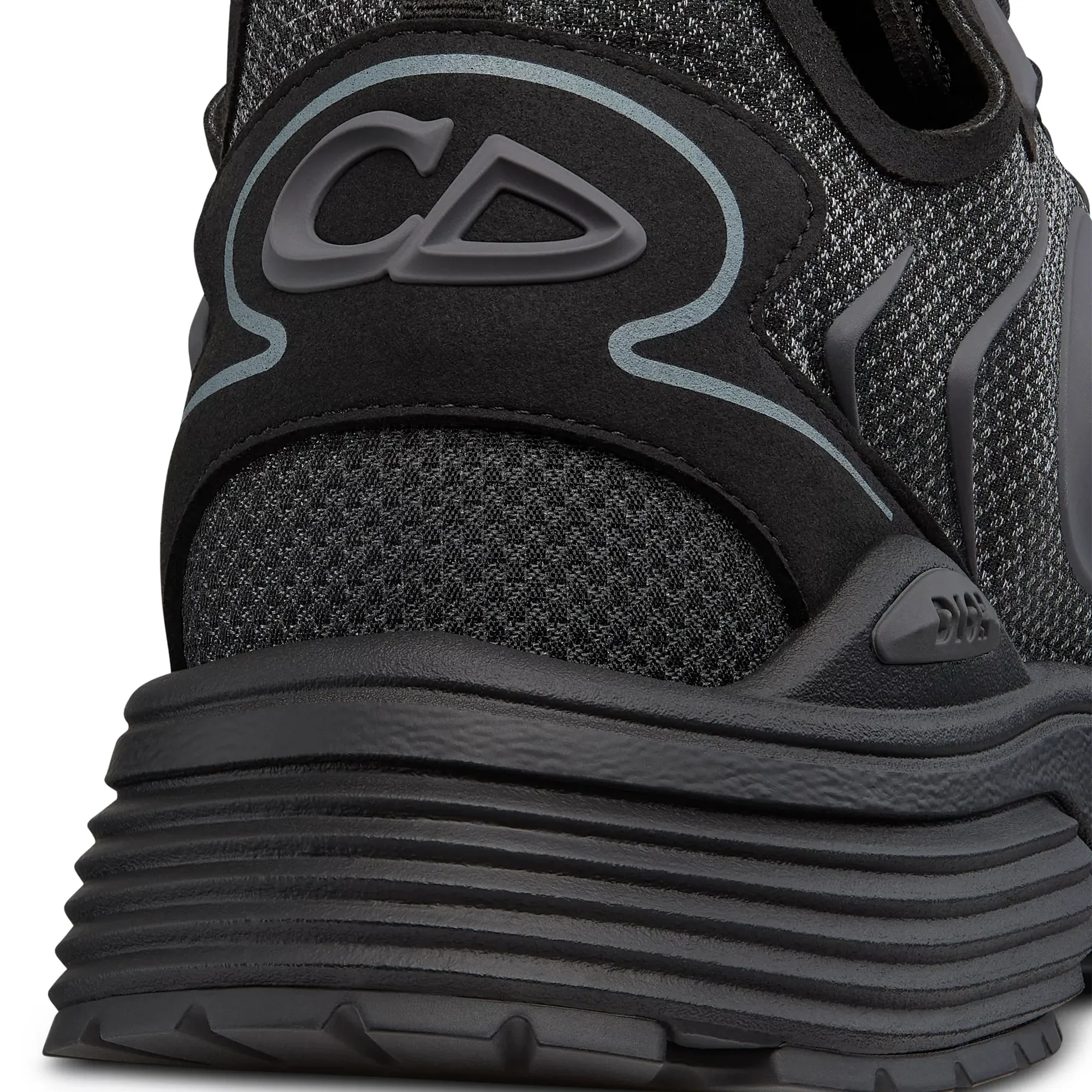 B30 Countdown Nylon Tech Black Trainer