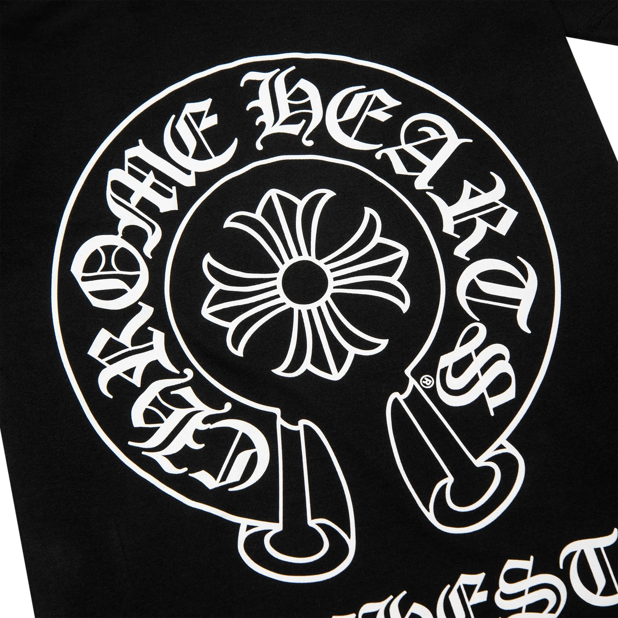 Manchester Exclusive Horse Shoe Pocket Logo Black T Shirt