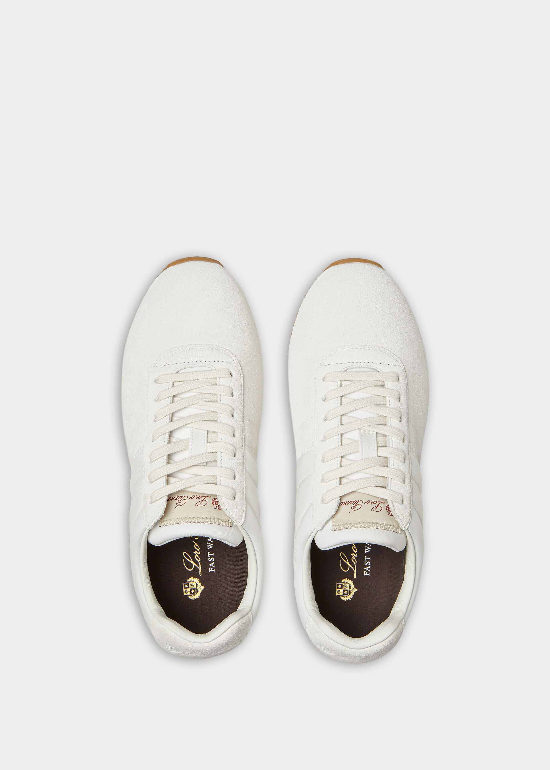 Fast Walk Sneaker