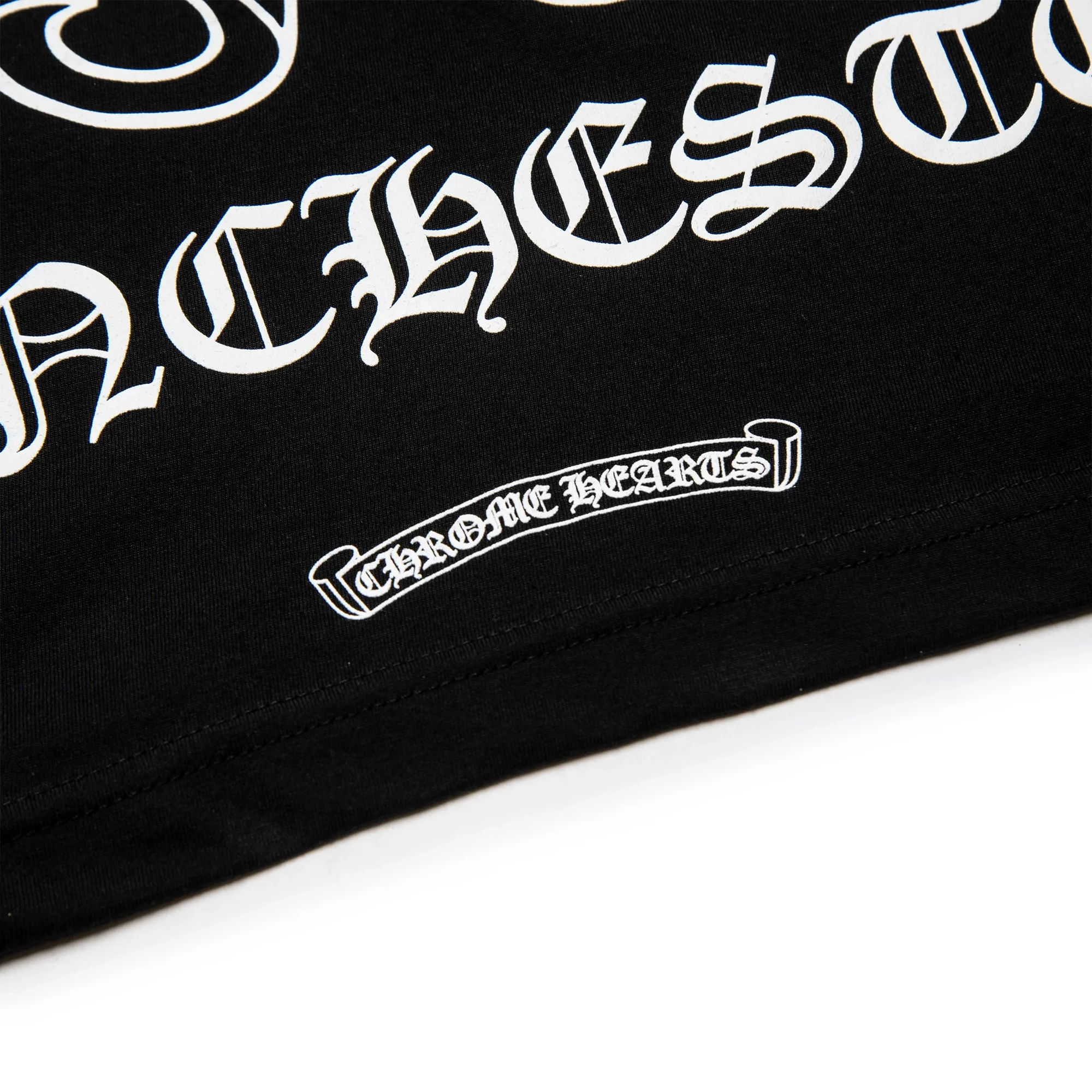 Manchester Exclusive Horse Shoe Pocket Logo Black T Shirt